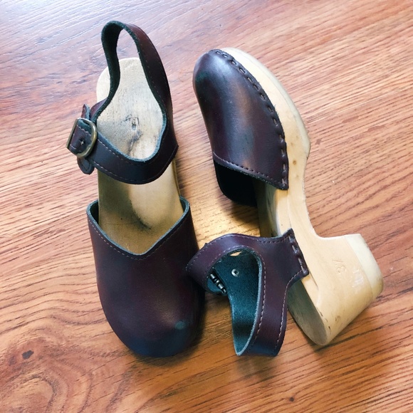Sven Shoes - Sven Mary Jane Clogs